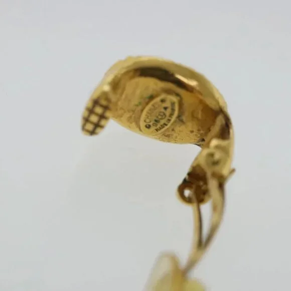 CHANEL Earring metal Gold Tone CC